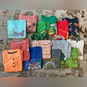 Lot of 14 short sleeve tees for 3T toddler boys